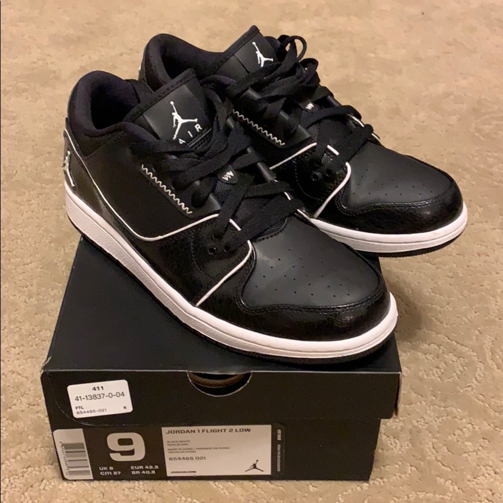 Jordan 1 Flight 2 Low Black Size 9 Great condition